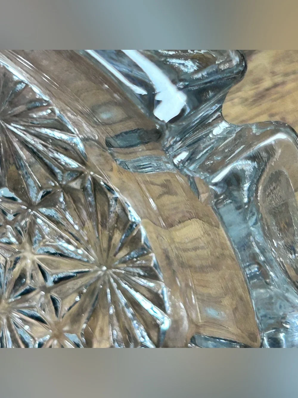 Camel Clear Glass Ashtray 90’s Starburst Pattern Heavy